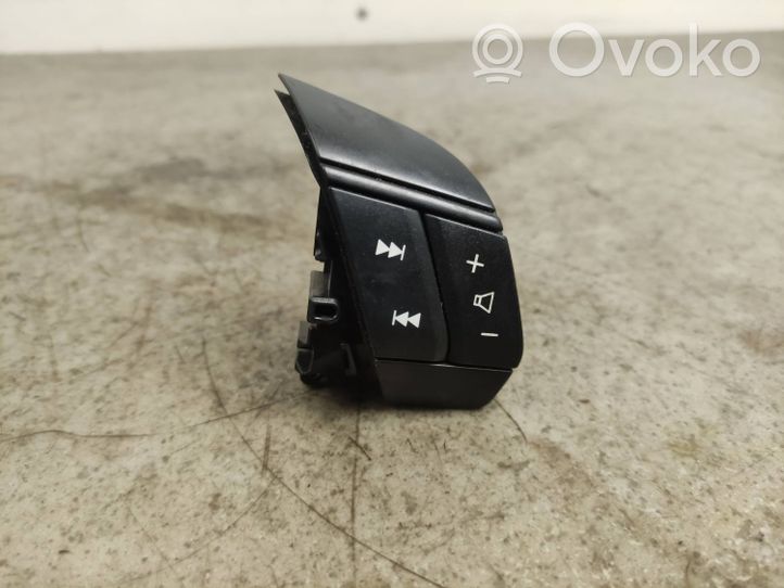 Volvo XC90 Interruttore/pulsante di controllo multifunzione 8685484