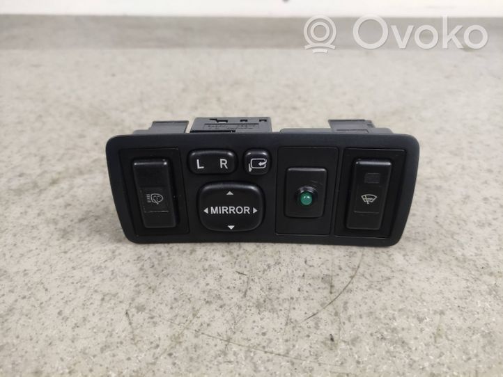 Toyota Avensis T250 Wing mirror switch 183575