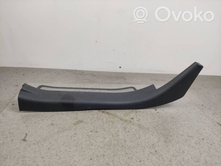 Toyota Avensis T250 Other sill/pillar trim element 