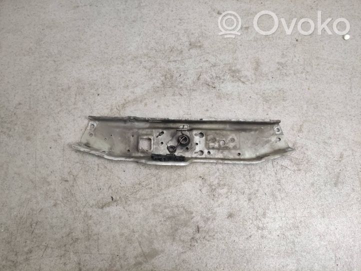 Opel Zafira B Fixation de radiateur 