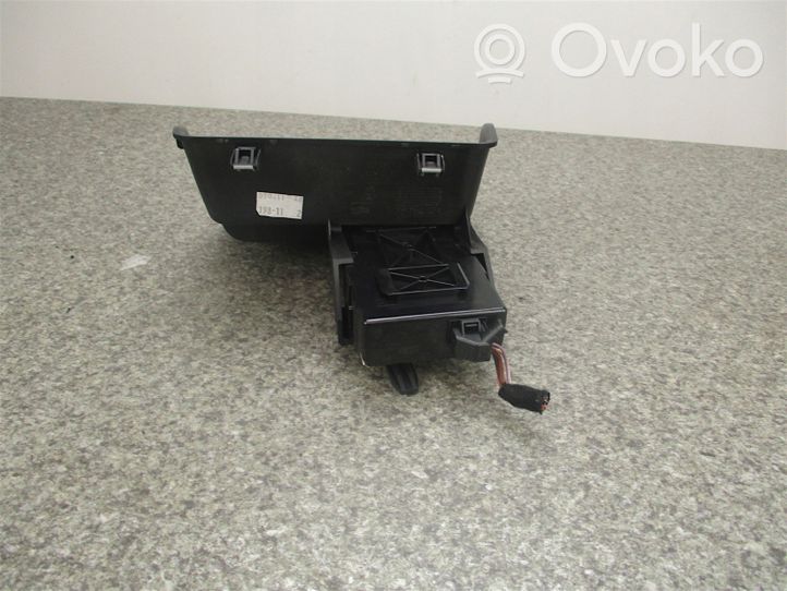 Seat Ibiza IV (6J,6P) USB valdymo blokas 6J0035342D