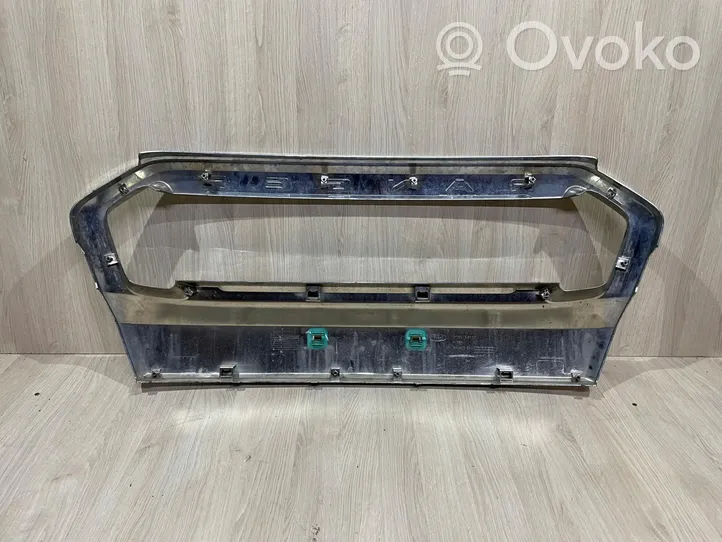 Ford Ranger Maskownica / Grill / Atrapa górna chłodnicy 