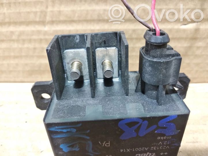 MercedesBenz E W211 Trunk lid opening control unit, 9.83 € RRR