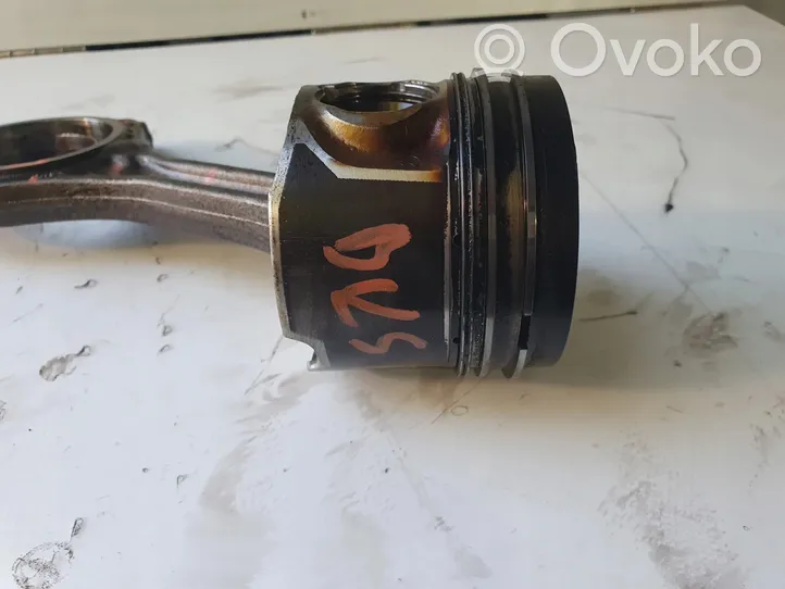 Volkswagen Touareg I Piston 