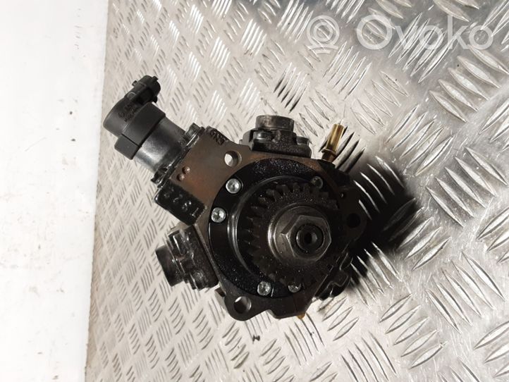 Nissan X-Trail T32 Fuel injection high pressure pump 0445010404