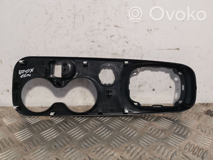 Fiat 500X Rivestimento in plastica cornice della leva del cambio 