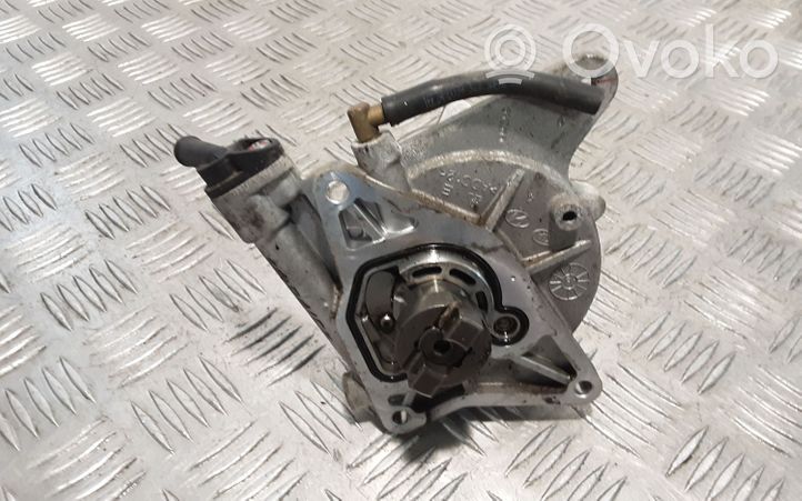 Hyundai Santa Fe Vacuum pump 288102F600