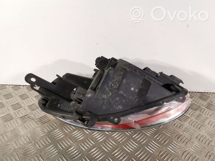 Fiat 500L Headlight/headlamp 