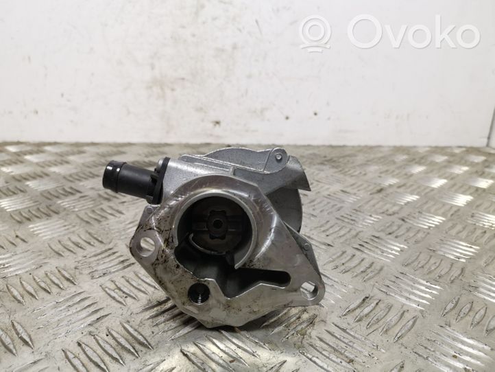 Renault Kadjar Vacuum pump 146505272R