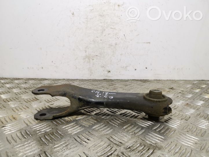 Jeep Cherokee Mocowanie stabilizatora osi tylnej 0124