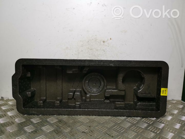 KIA Stonic Otros elementos de revestimiento del maletero/compartimento de carga 09149H8800