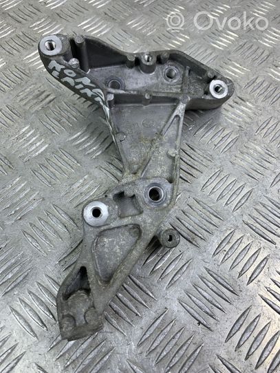 Jeep Cherokee Uchwyt / Mocowanie sprężarki klimatyzacji 04627674AC