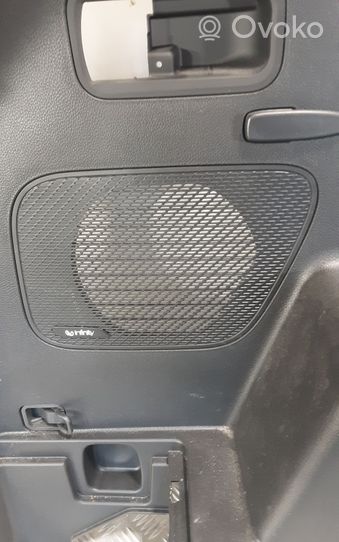 Hyundai Grand Santa Fe NC Dolny panel schowka koła zapasowego 85730B8000