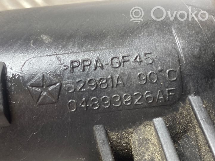 Jeep Grand Cherokee Carcasa del termostato 04893926AF