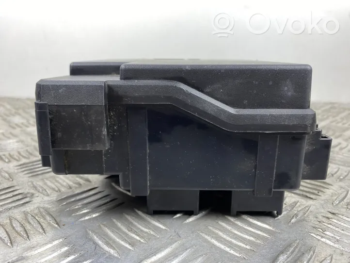 Jeep Grand Cherokee Saugiklių dėžė (komplektas) P68242818AC