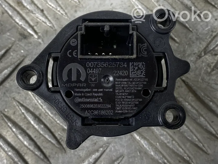 Jeep Renegade Bouton poussoir de démarrage du moteur 00735625734