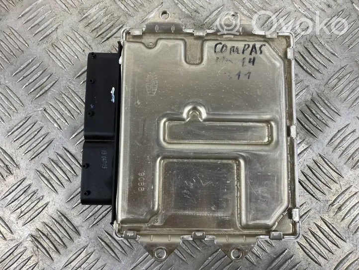 Jeep Compass Sterownik / Moduł ECU P6817621AA