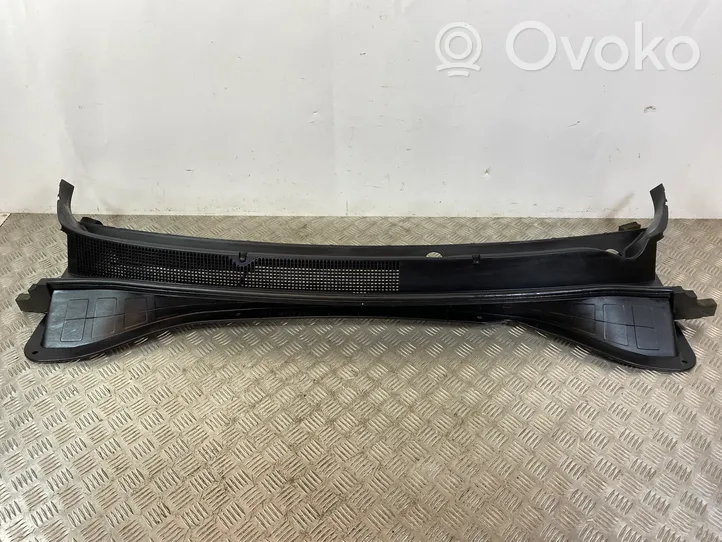 KIA Sorento Wiper trim 