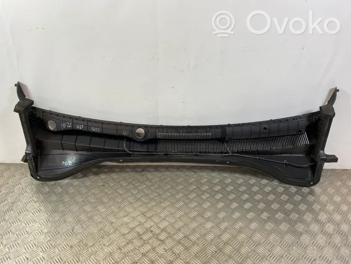 KIA Sorento Wiper trim 