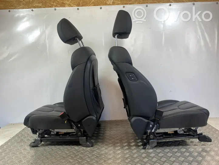 Hyundai Santa Fe Seat set 