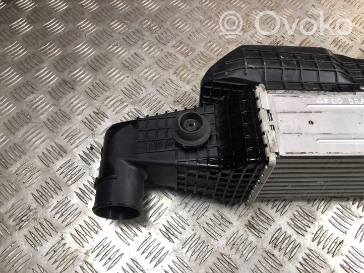 KIA Stinger Chłodnica powietrza doładowującego / Intercooler 282703L210