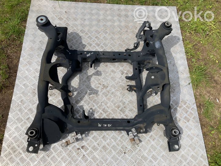 Mercedes-Benz ML W166 Sottotelaio anteriore A1663302000