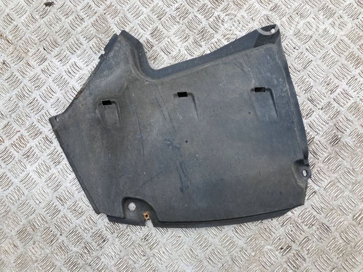 Audi A4 S4 B9 Osłona tylna podwozia 8W0825219A