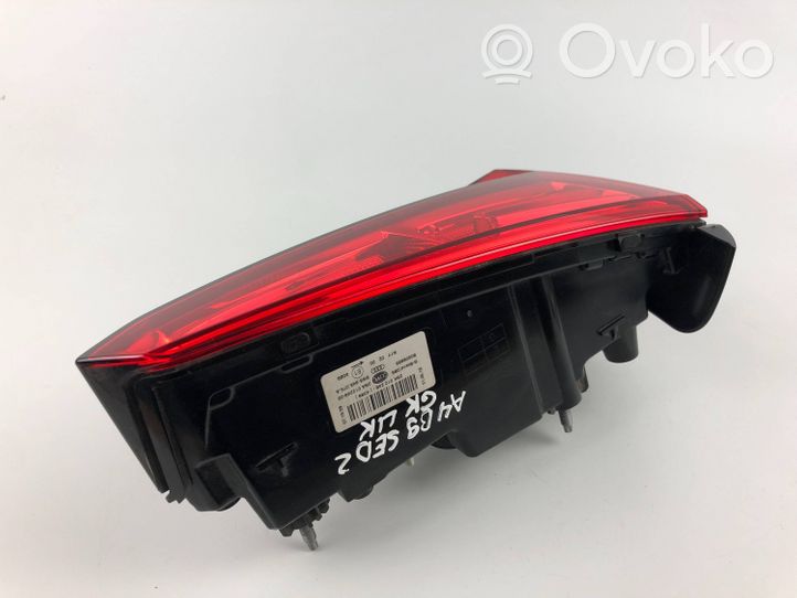 Audi A4 S4 B9 Lampa tylna 8W5945075A