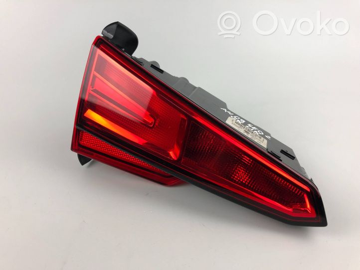 Audi A4 S4 B9 Lampa tylna 8W5945075A