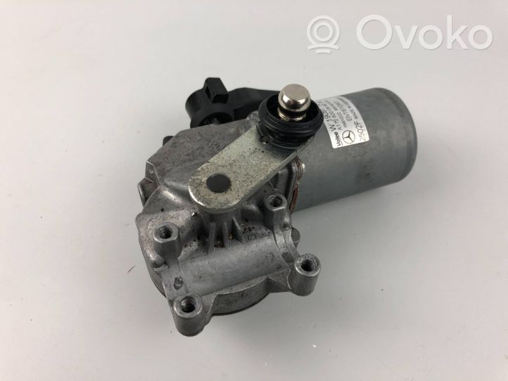 Mercedes-Benz SLK R172 Tiranti e motorino del tergicristallo anteriore A1728200442