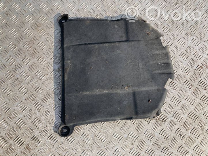 Audi A5 Couvre-soubassement inférieur 8W8825311