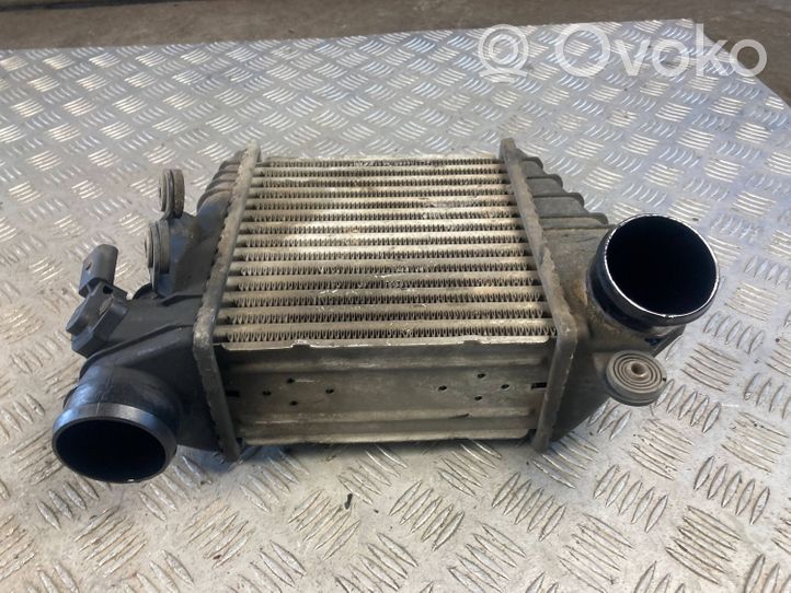 Audi A8 S8 D4 4H Chłodnica powietrza doładowującego / Intercooler 