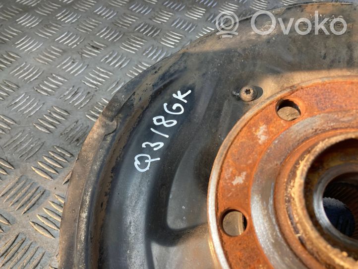 Audi Q3 8U Pivot de moyeu arrière 3C0505435