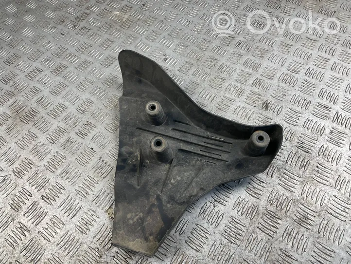 Mini Cooper Countryman F60 Couvre soubassement arrière 6858413