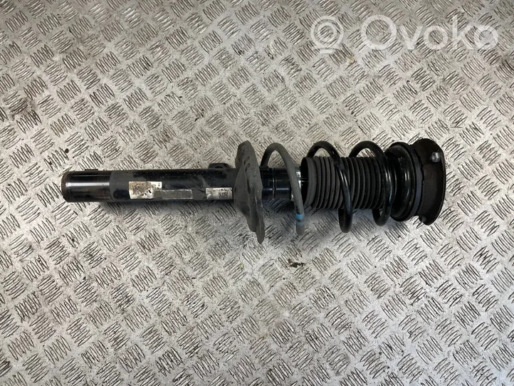 Volkswagen Golf VIII Ammortizzatore anteriore con molla elicoidale 5WA413023N