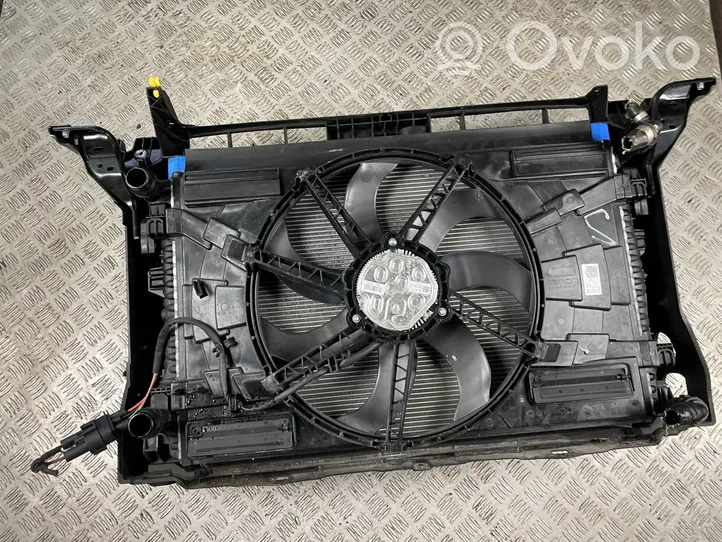 Volkswagen Golf VIII Set del radiatore 5Q0121203DQ