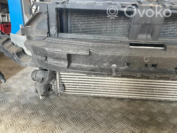 Audi S5 Facelift Support de radiateur sur cadre face avant 