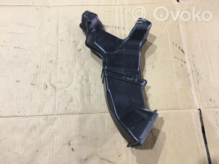 BMW 5 G30 G31 Altra parte del vano motore 7357247