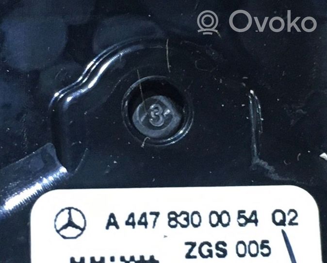 Mercedes-Benz Vito Viano W447 Copertura griglia di ventilazione laterale cruscotto A4478300054