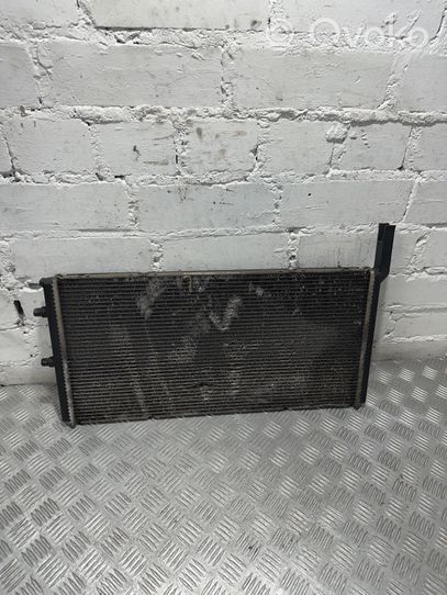 BMW 5 GT F07 Radiateur de refroidissement 7601832