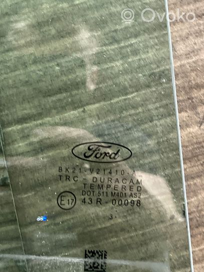 Ford Transit Etuoven ikkunalasi, neliovinen malli 