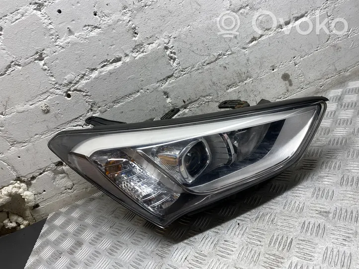 Hyundai Santa Fe Phare frontale 92102B8XXX