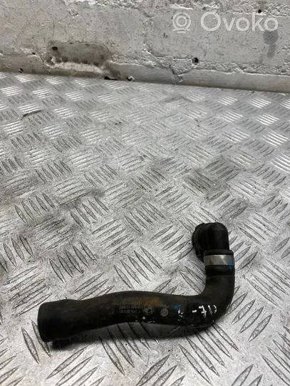 BMW X5 E70 Tuyau de liquide de refroidissement moteur 7576279