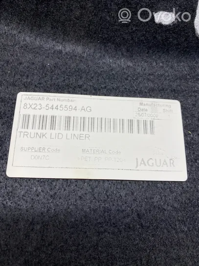 Jaguar XF X250 Takaluukun koristelista 8X235445594AG