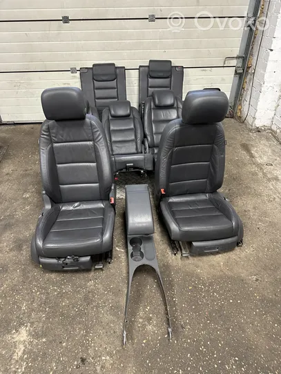 Volkswagen Touran II Set interni 