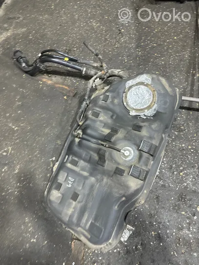 Hyundai Tucson TL Fuel tank 