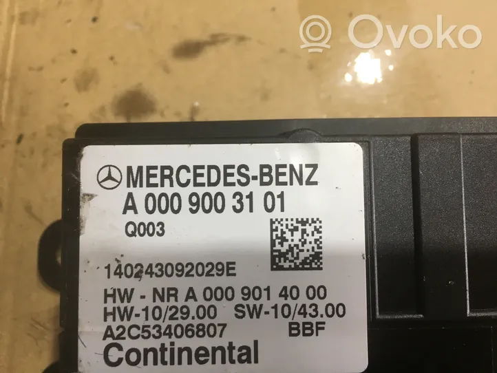 Mercedes-Benz SLK R172 Unité de commande / module de pompe à carburant A0009003101