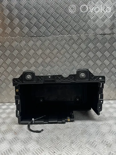 Land Rover Range Rover Sport L494 Support boîte de batterie CPLA10697