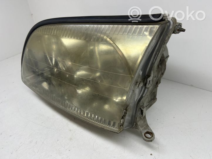 Lexus LS 400 Phare frontale 8596750010