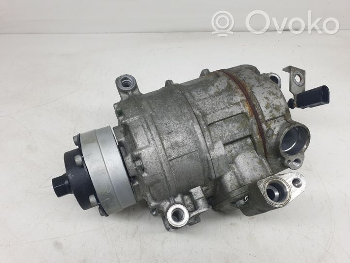 Audi RS4 Compressore aria condizionata (A/C) (pompa) 4F0260805AD